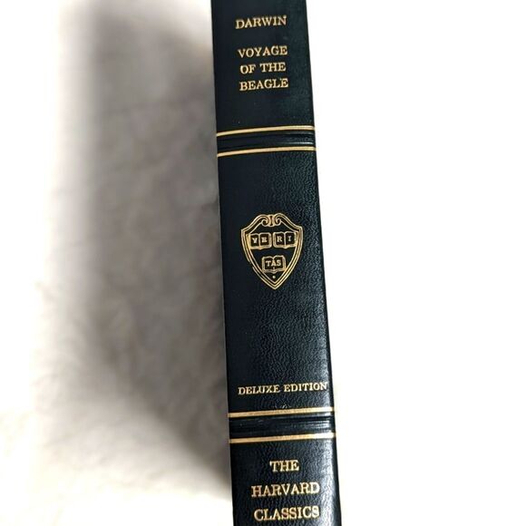 Vintage 1969 Hardbound Harvard Classic - Darwin Book- The Voyage of the Beagle - Picture 1 of 9